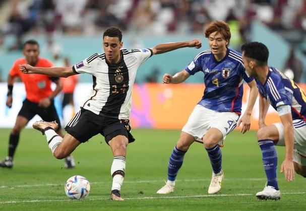 德国vs日本最后一球为什么越位